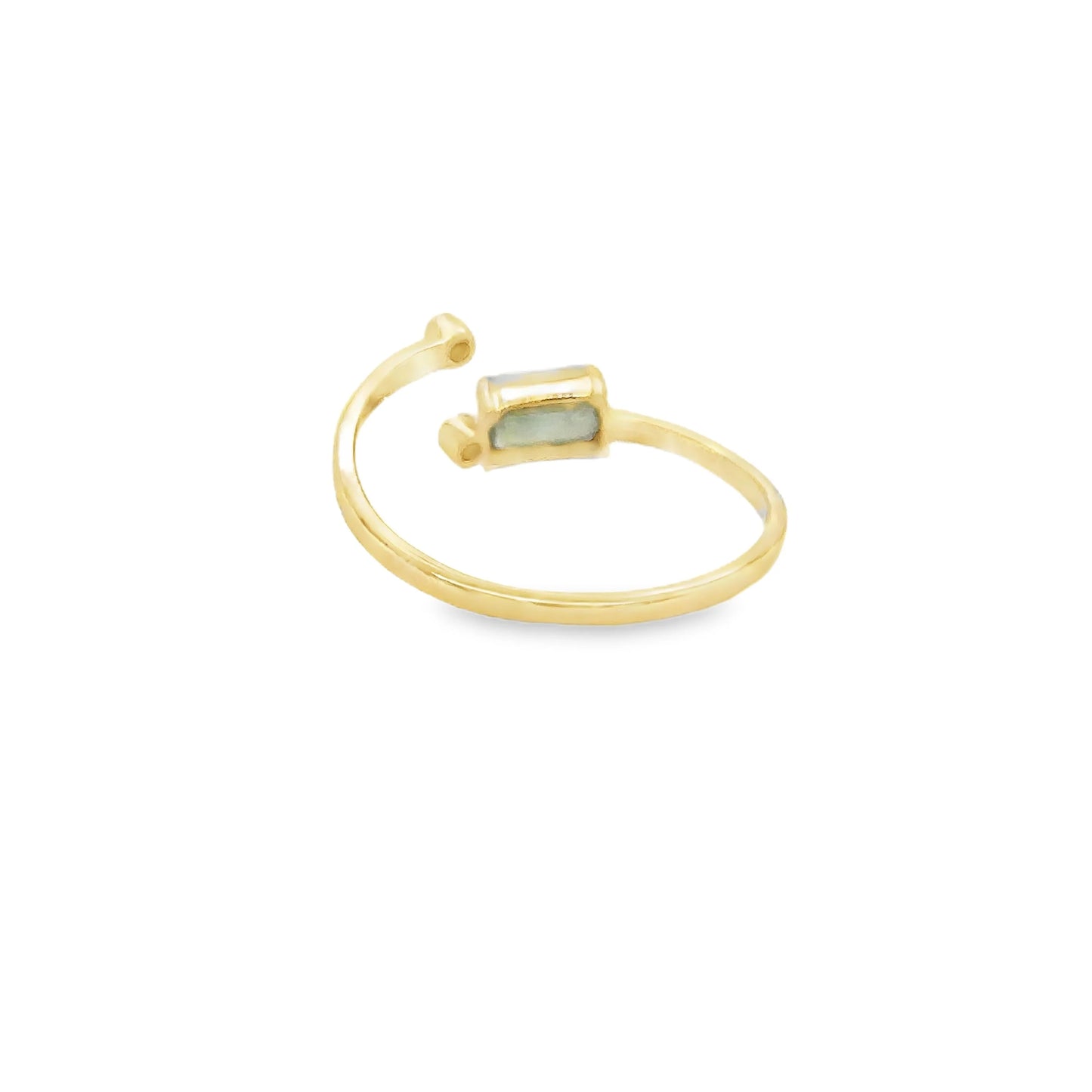 14KT YELLOW GOLD GREEN SAPPHIRE AND DIAMOND RING