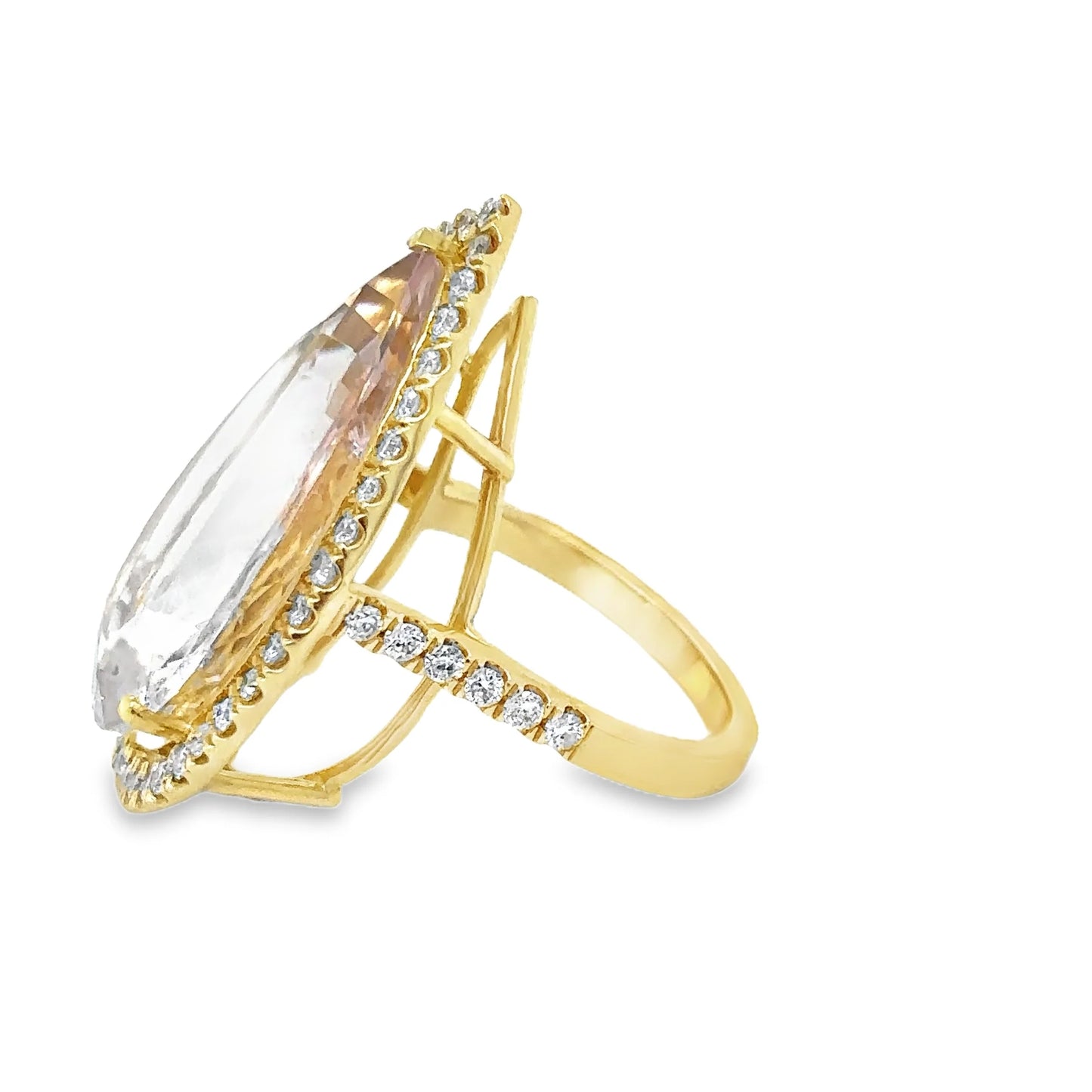 14KT YELLOW GOLD MORGANITE AND DIAMONDS RING