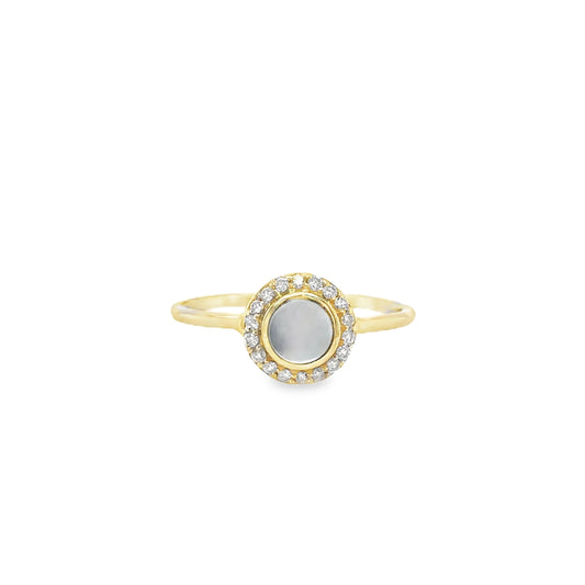 14KT YELLOW GOLD MOTHER OF PEARL RING WITH DIAMONDS