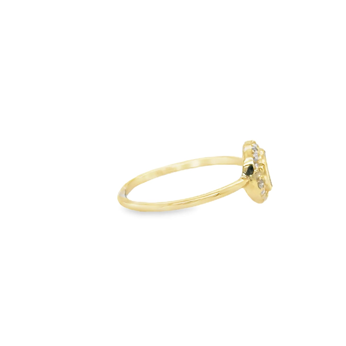 14KT YELLOW GOLD MOTHER OF PEARL RING WITH DIAMONDS