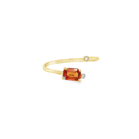 14KT YELLOW GOLD ORANGE SAPPHIRE AND DIAMOND RING