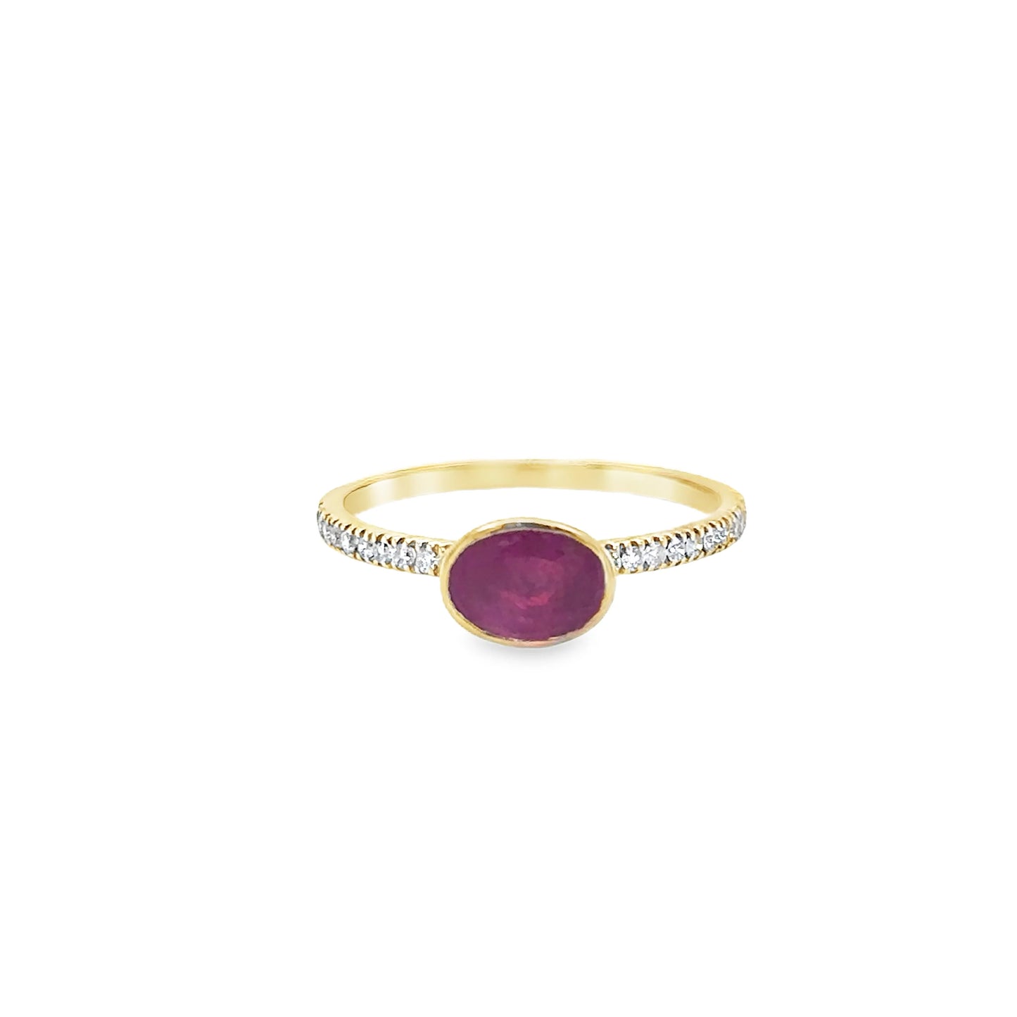 14KT YELLOW GOLD RUBY AND DIAMONDS RING