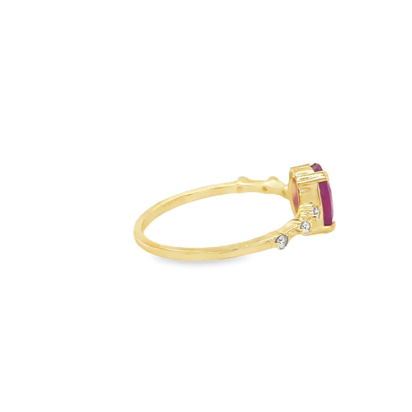 14KT YELLOW GOLD RUBY AND DIAMONDS RING