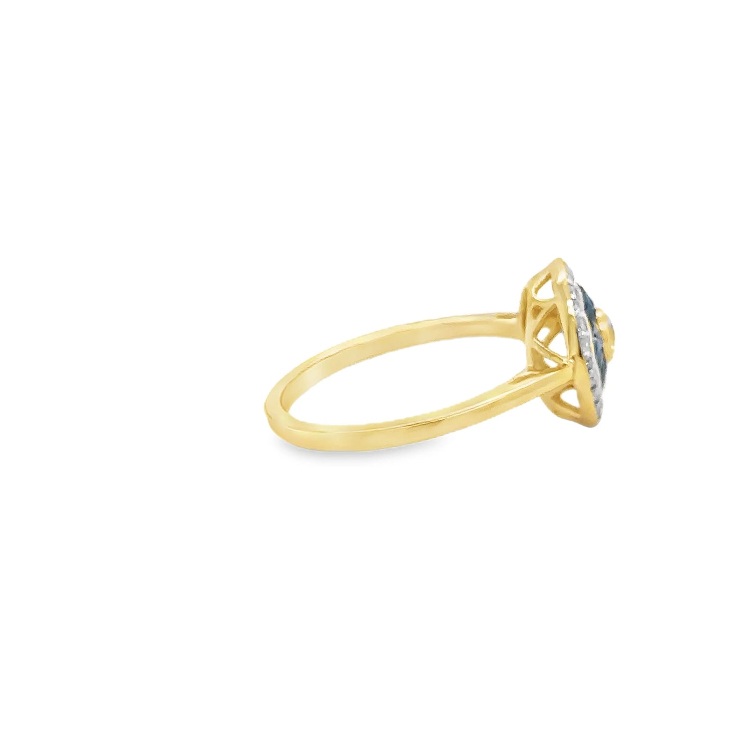14KT YELLOW GOLD SAPPHIRE AND DIAMONDS RING