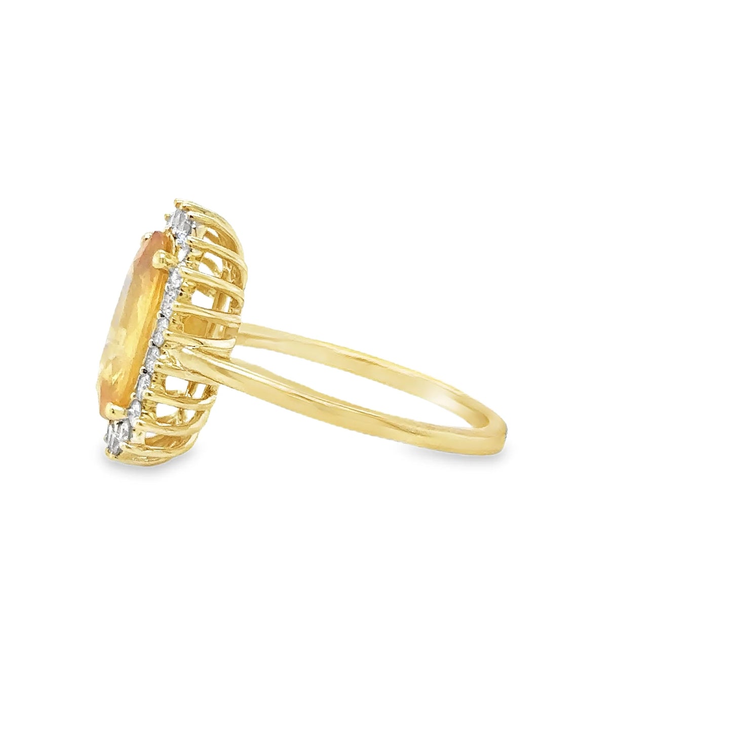 14KT YELLOW GOLD YELLOW SAPPHIRE AND DIAMONDS RING