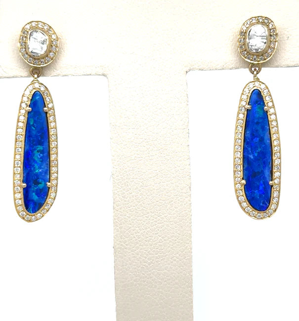 14KT YELLOW GOLD OPAL AND DIAMONDS EARRING