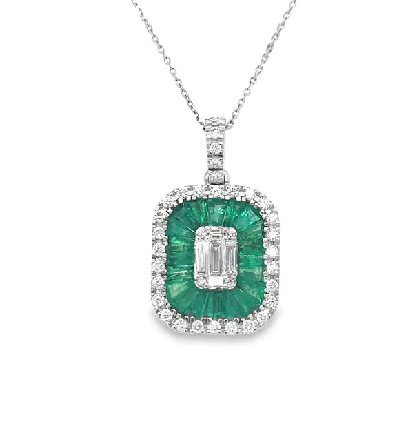 14KT WHITE GOLD EMERALD AND DIAMONDS PENDANT