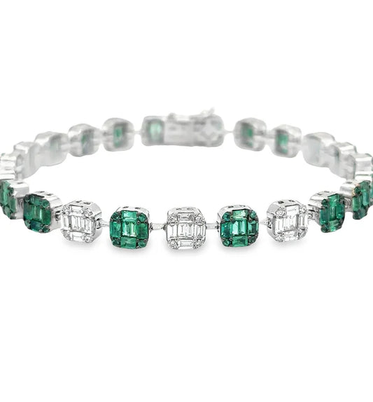 18KT WHITE GOLD EMERALD AND DIAMONDS TENNIS BRACELET