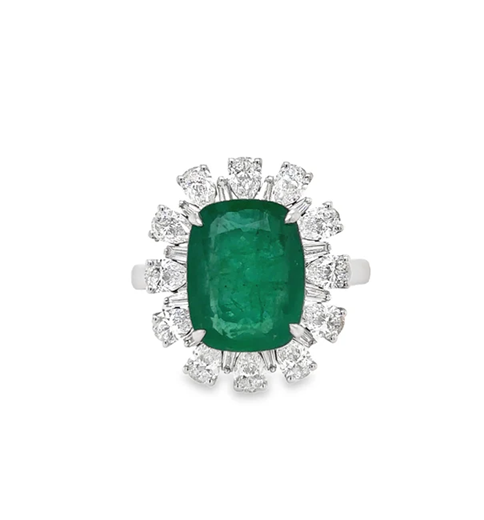 18KT WHITE GOLD EMERALD AND DIAMONDS RING
