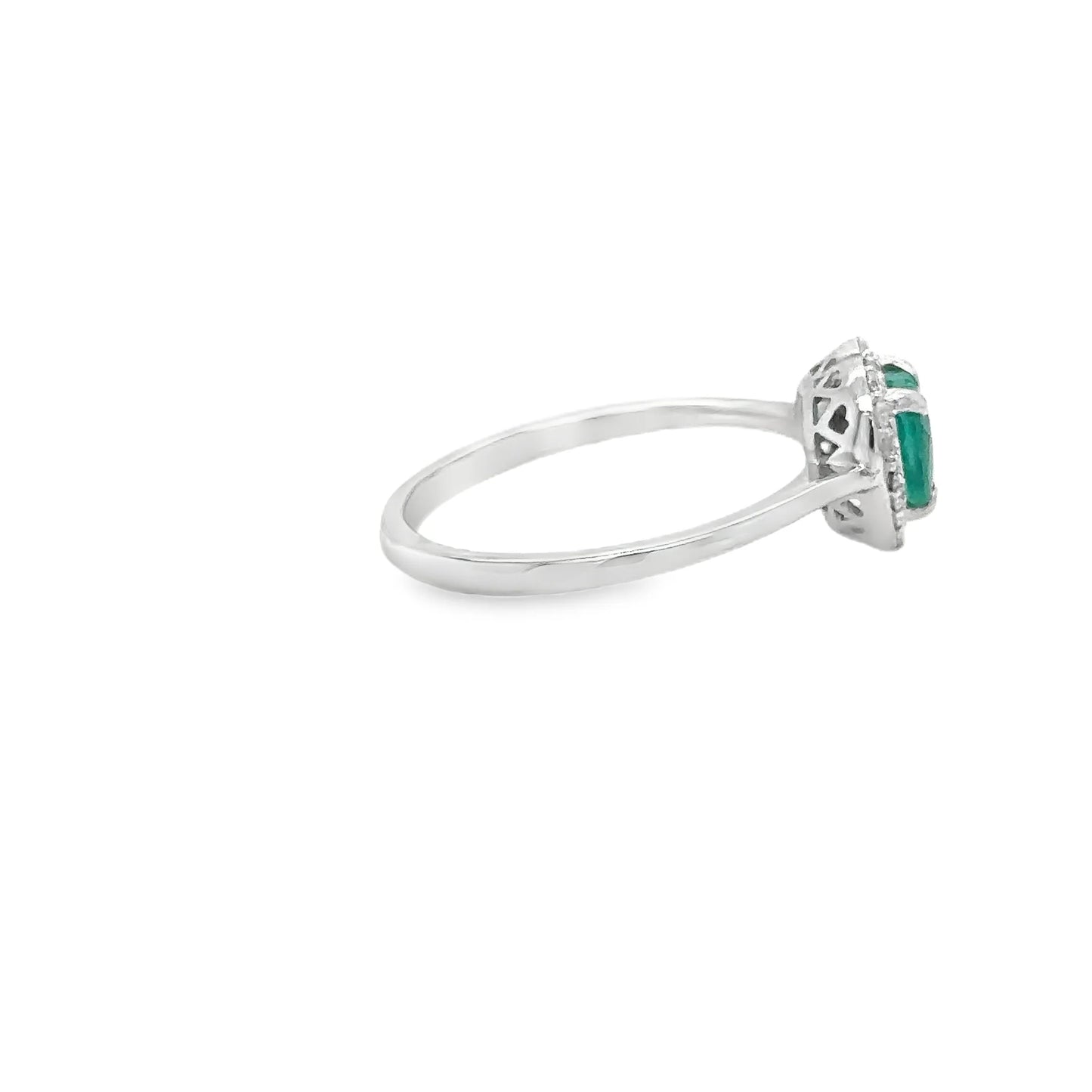 18KT WHITE GOLD HEART SHAPED EMERALD DIAMOND RING