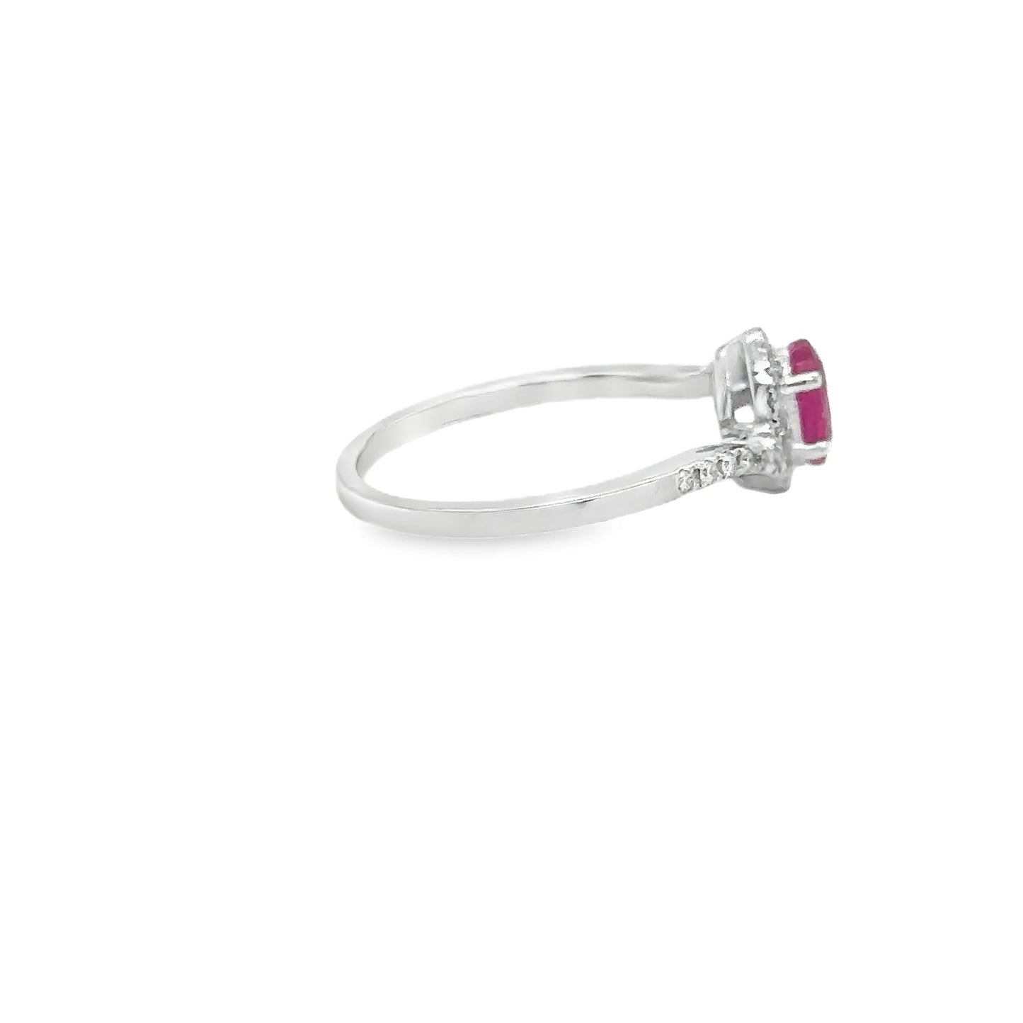 18KT WHITE GOLD RUBY AND DIAMONDS RING