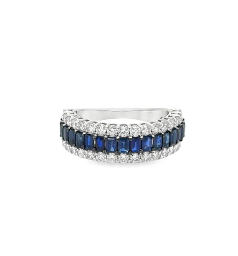 18KT WHITE GOLD SAPPHIRE AND DIAMONDS RING