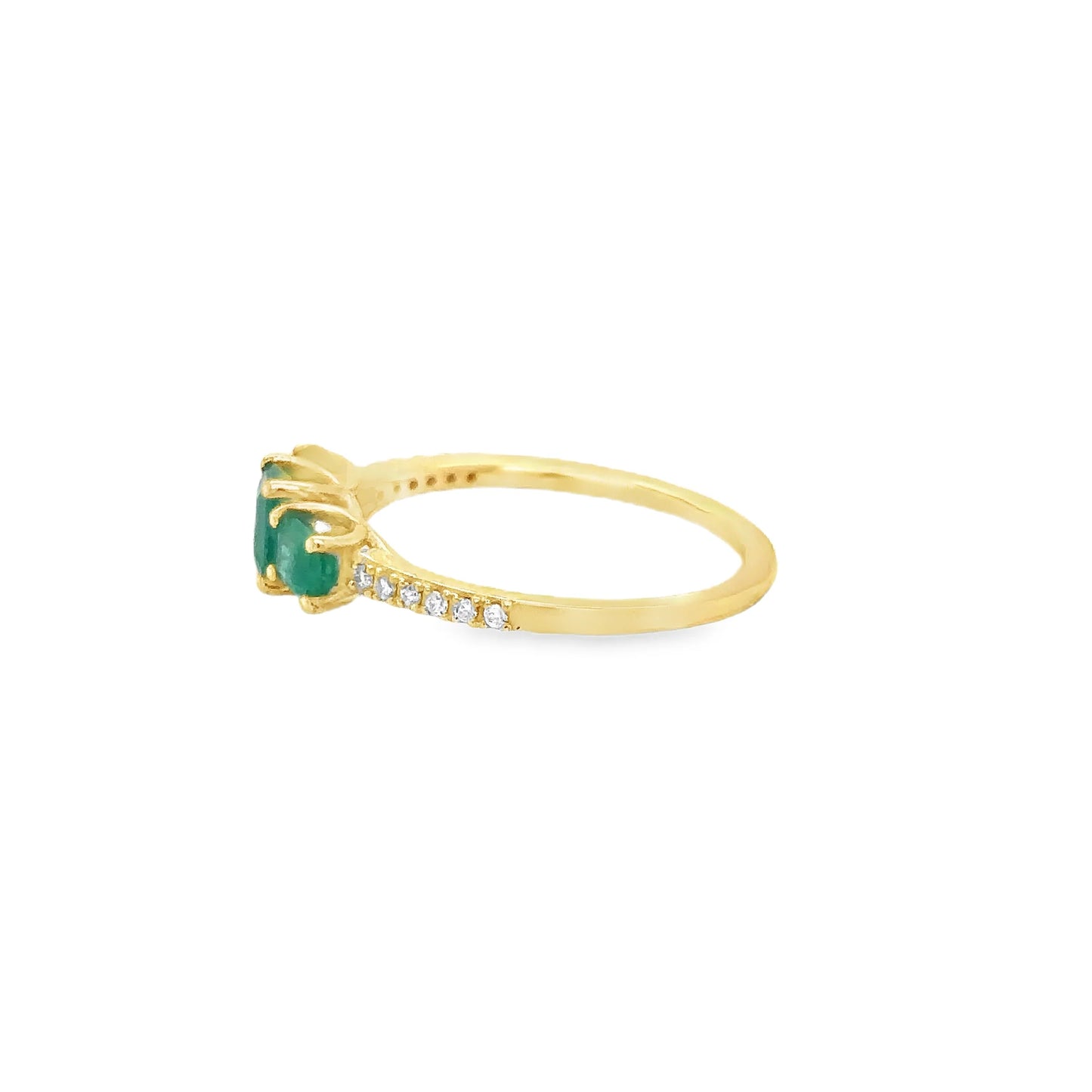 18KT YELLOW GOLD EMERALD AND DIAMONDS RING