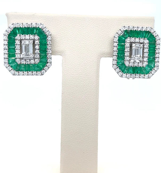 14KT WHITE GOLD EMERALD AND DIAMONDS EARRING