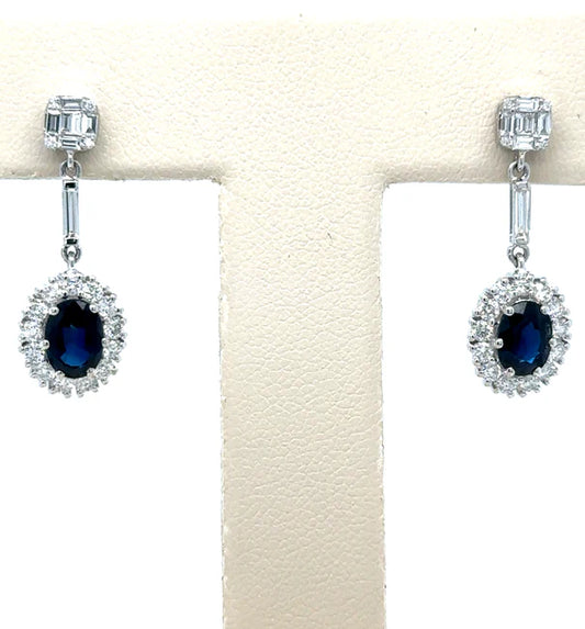 18KT WHITE GOLD SAPPHIRE AND DIAMONDS EARRING