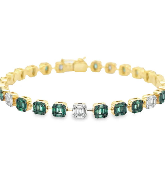 14KT YELLOW GOLD EMERALD AND DIAMONDS TENNIS BRACELET