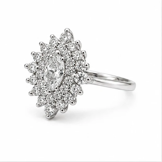 14KT WHITE GOLD DIAMOND RING