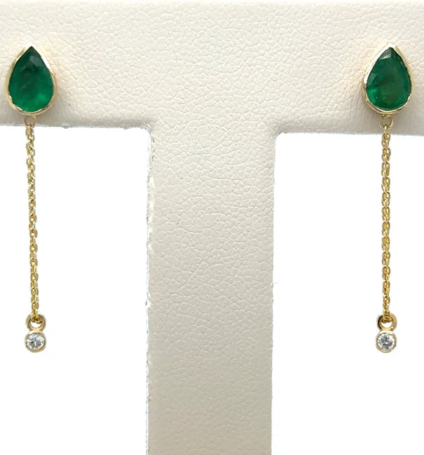 14KT YELLOW GOLD EMERALD PEAR SHAPE EARRING