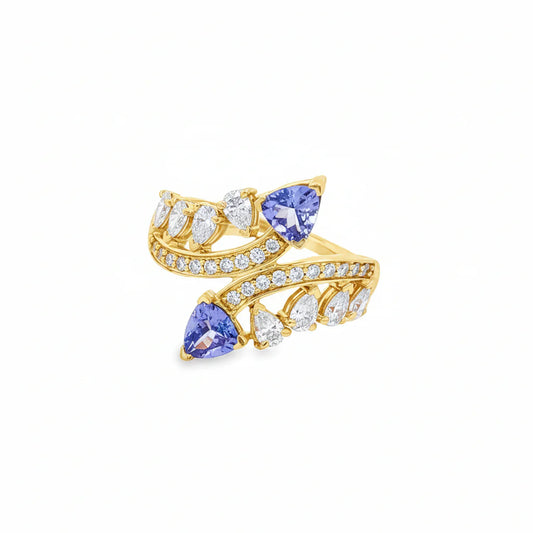 14KT GOLD TANZANITE RING WITH DIAMONDS