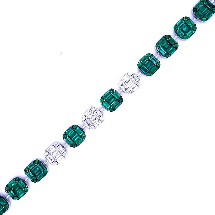 18KT WHITE GOLD EMERALD & DIAMOND BAGUETTE BRACELET