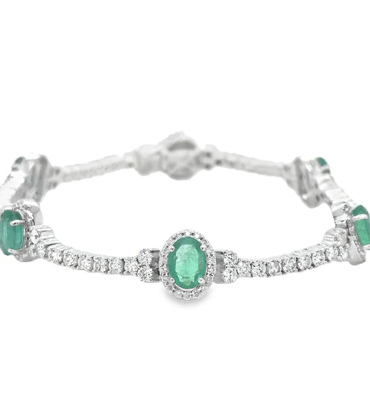 18KT WHITE GOLD EMERALD AND DIAMONDS BRACELET