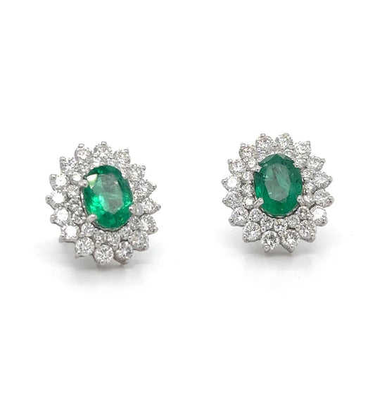 18KT WHITE GOLD EMERALD AND DIAMONDS EARRING
