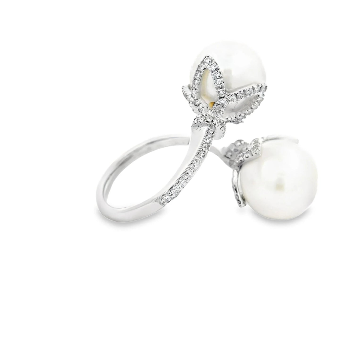 14KT WHITE GOLD FRESH WATER PEARL AND DIAMOND RING