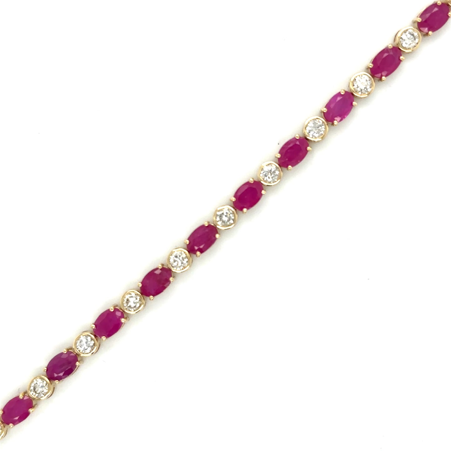14KT YELLOW GOLD RUBY AND DIAMONDS BRACELET