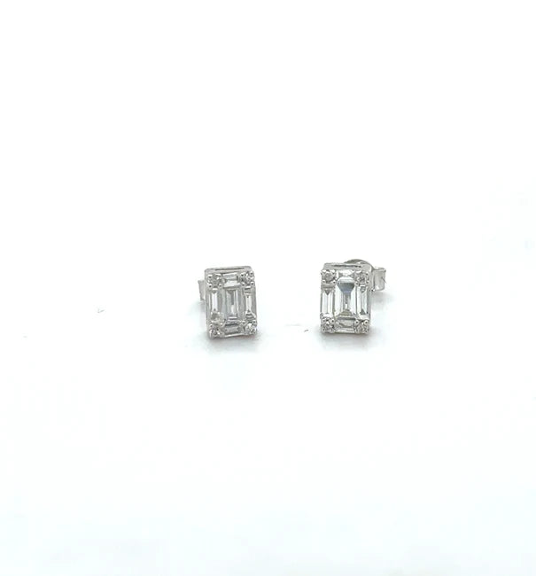 18KT WHITE GOLD DIAMOND EARRING
