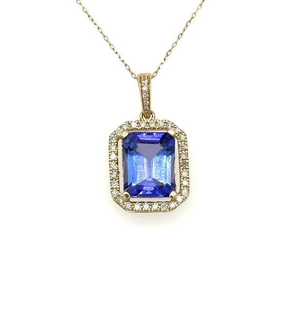 14KT YELLOW GOLD TANZANITE PENDANT WITH DIAMONDS 10X8 mm