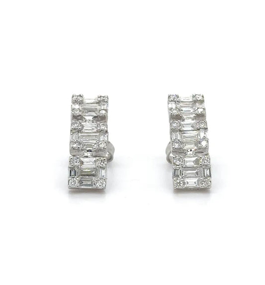 18KT WHITE GOLD DIAMONDS EARRING