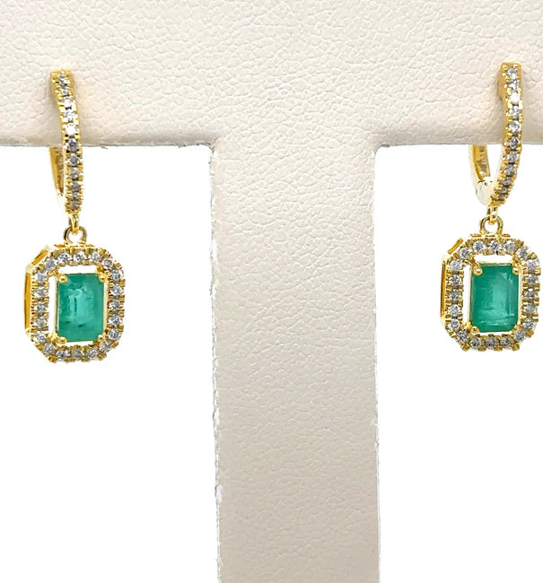 14KT YELLOW GOLD EMERALD AND DIAMONDS EARRING