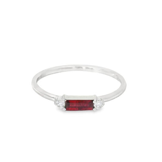 18KT WHITE GOLD RUBY AND DIAMOND RING