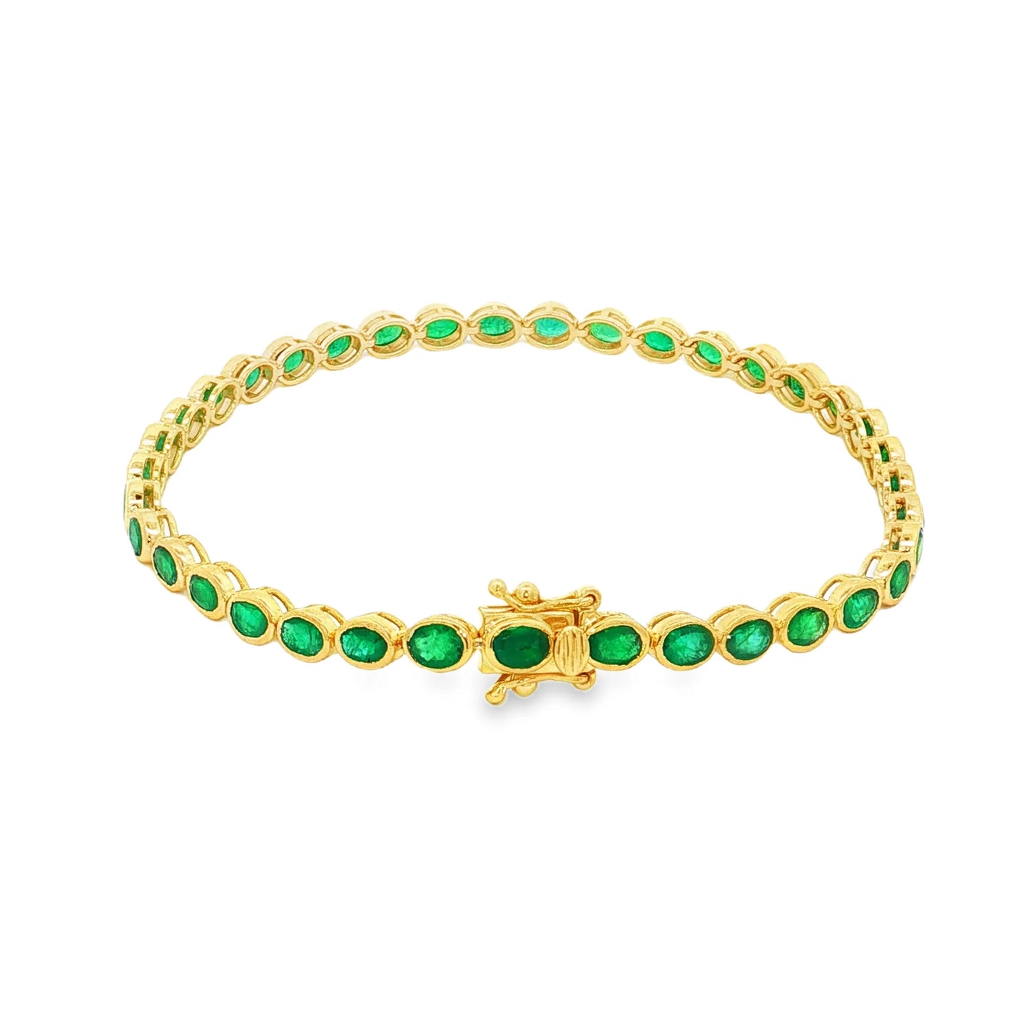 14KT YELLOW GOLD OVAL SHAPE BEZELED EMERALD BRACELET