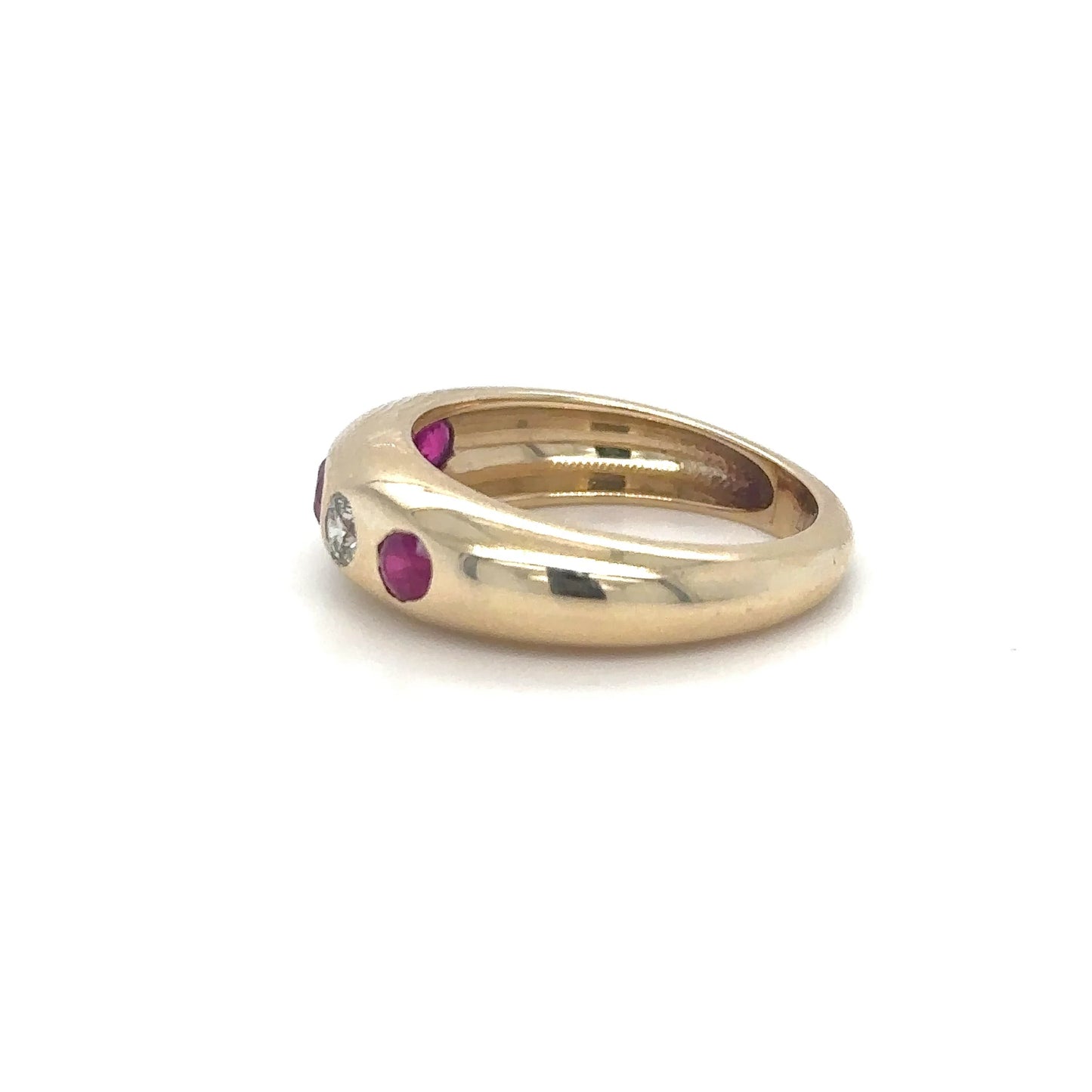 14KT YELLOW GOLD RUBY AND DIAMOND RING