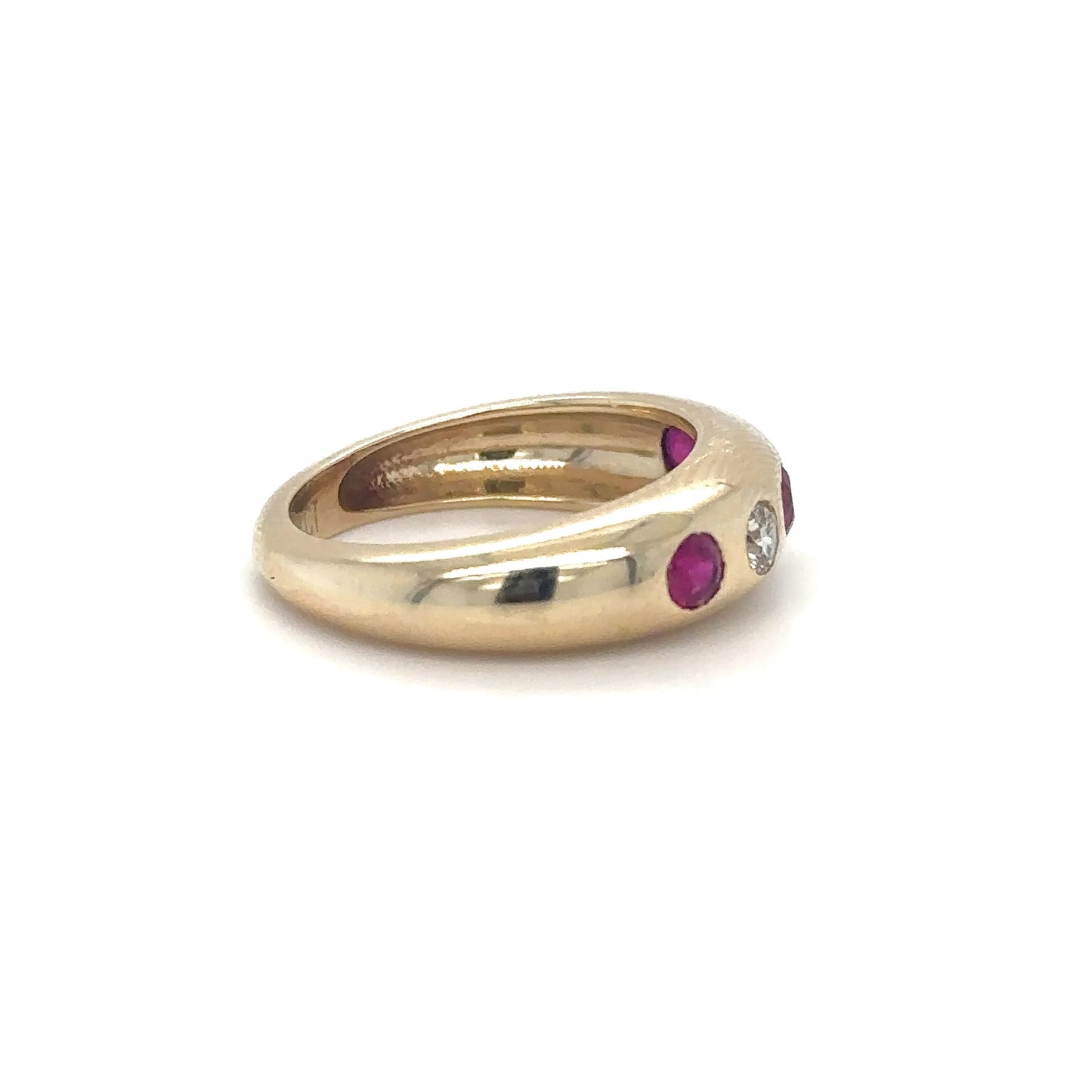 14KT YELLOW GOLD RUBY AND DIAMOND RING