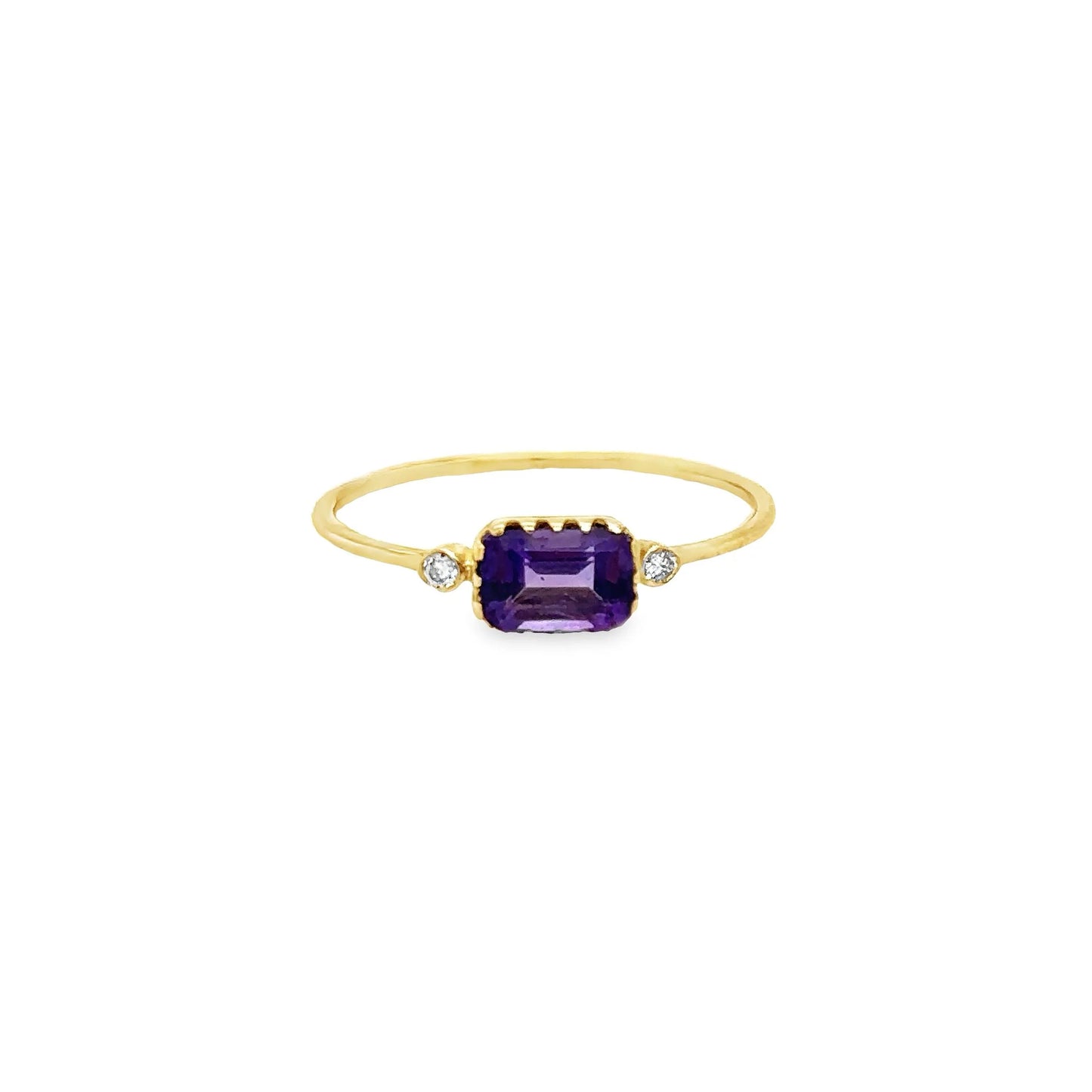 14KT YELLOW GOLD AMETHYST AND DIAMONDS RING