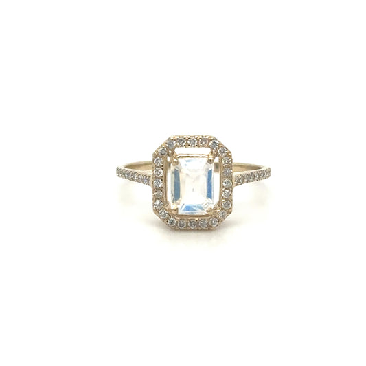 14KT YELLOW GOLD RAINBOW MOONSTONE DIAMOND RING