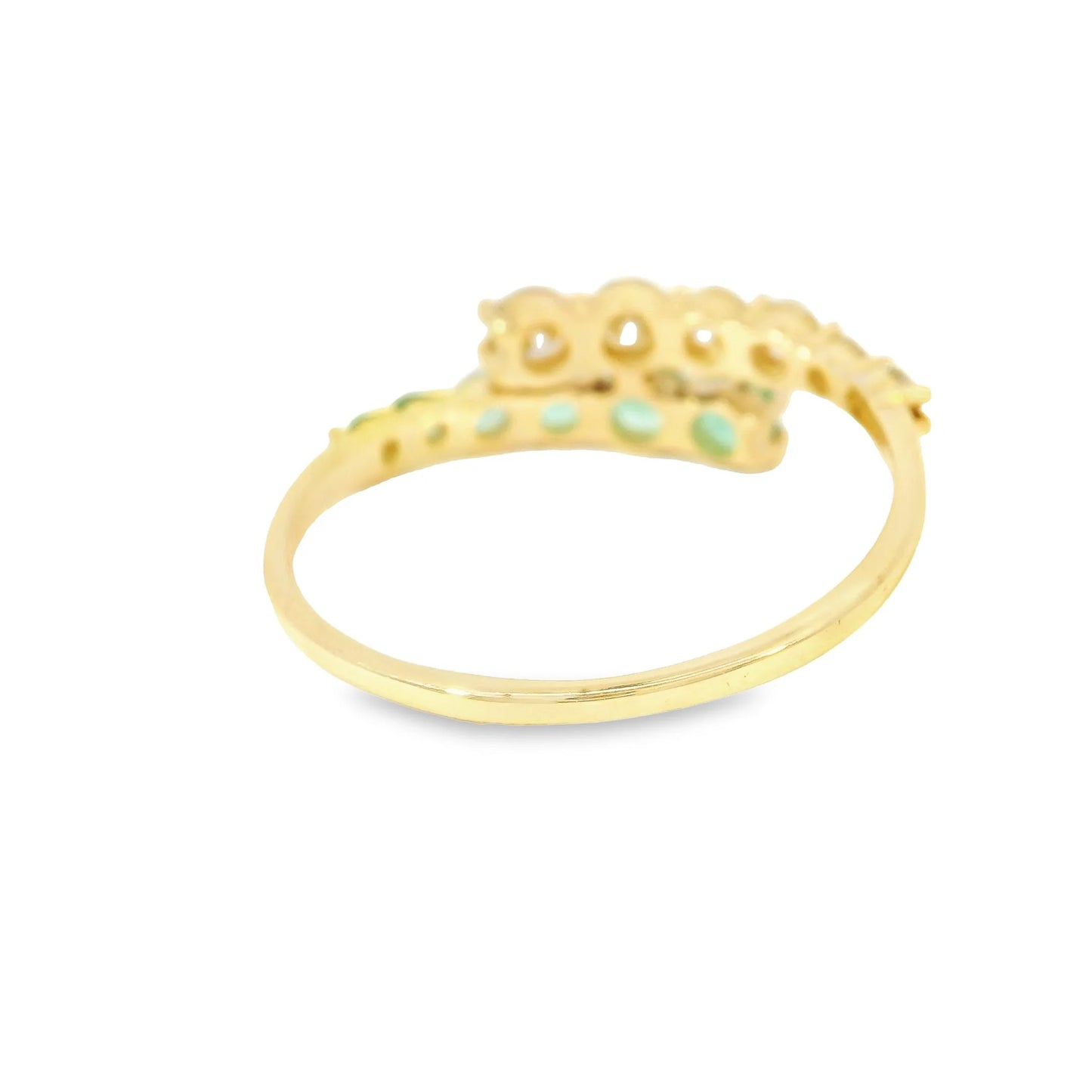 14KT YELLOW GOLD EMERALD AND DIAMOND RING