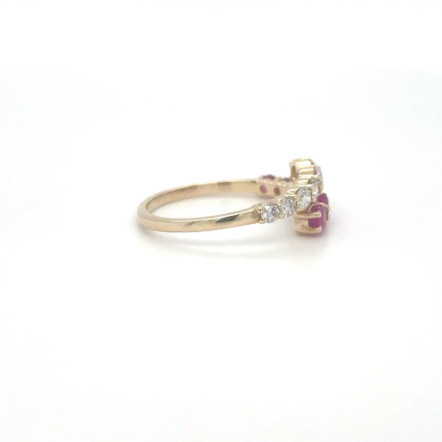14KT YELLOW GOLD RUBY AND DIAMOND RING