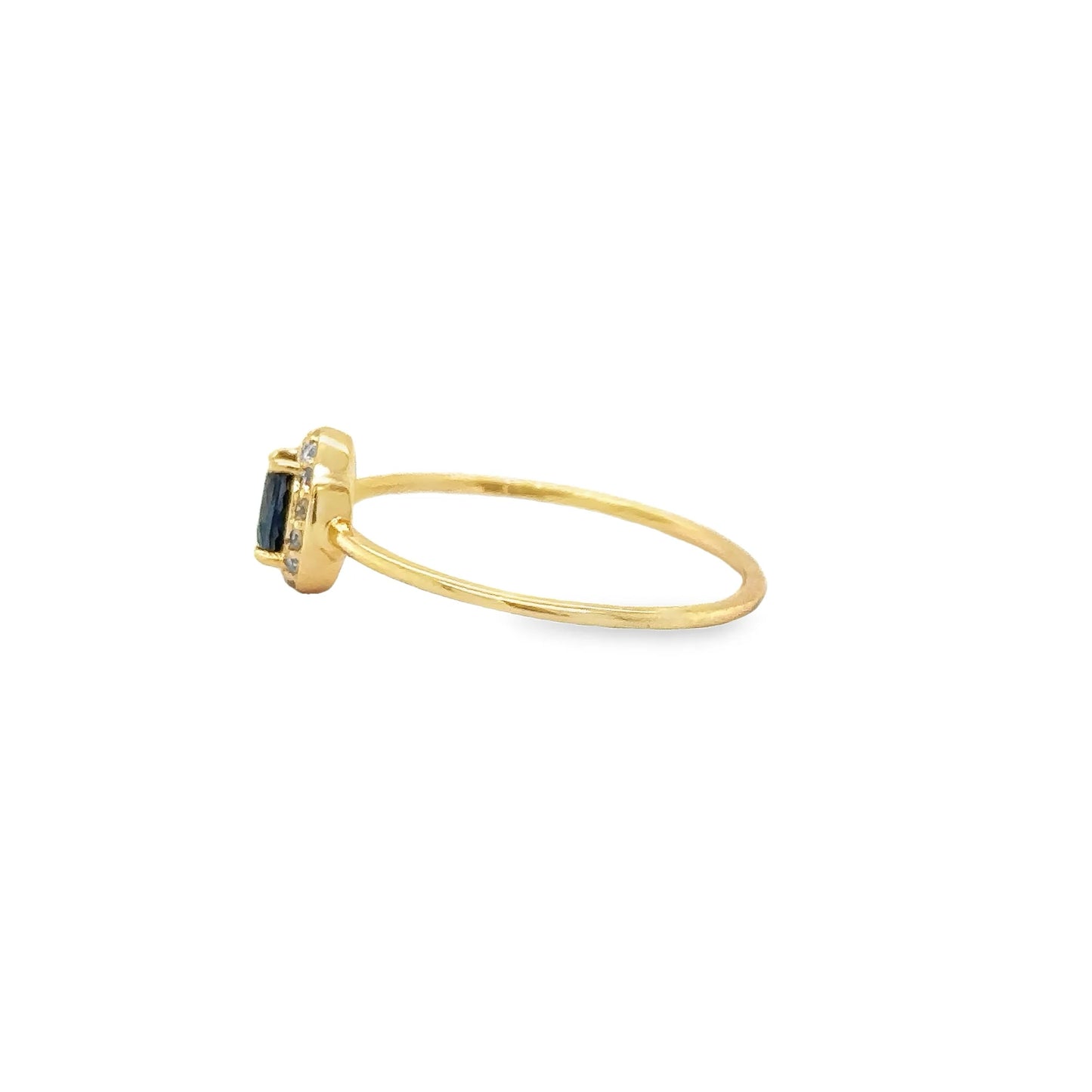 14KT YELLOW GOLD SAPPHIRE AND DIAMONDS RING