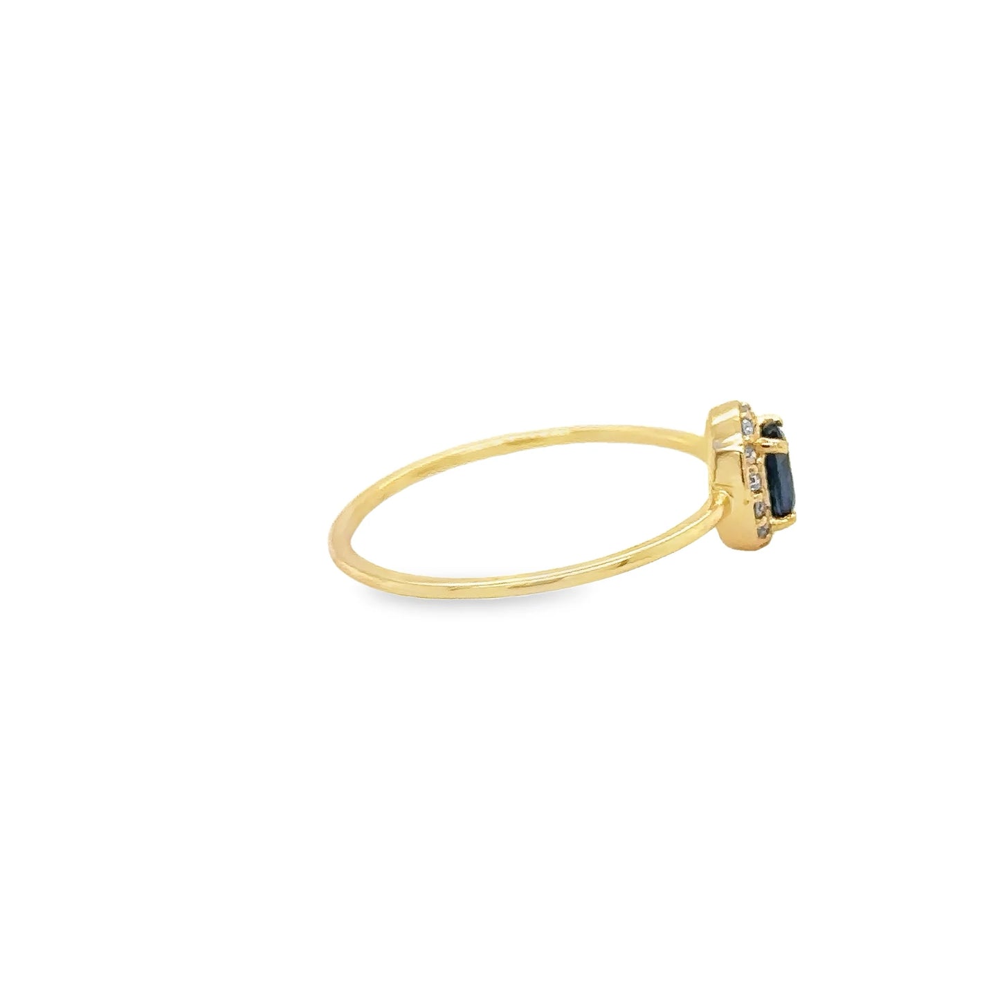 14KT YELLOW GOLD SAPPHIRE AND DIAMONDS RING
