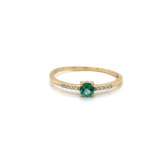 14KT YELLOW GOLD EMERALD AND DIAMONDS RING