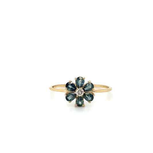 14KT FLOWER RING WITH SAPPHIRE AND DIAMONDS
