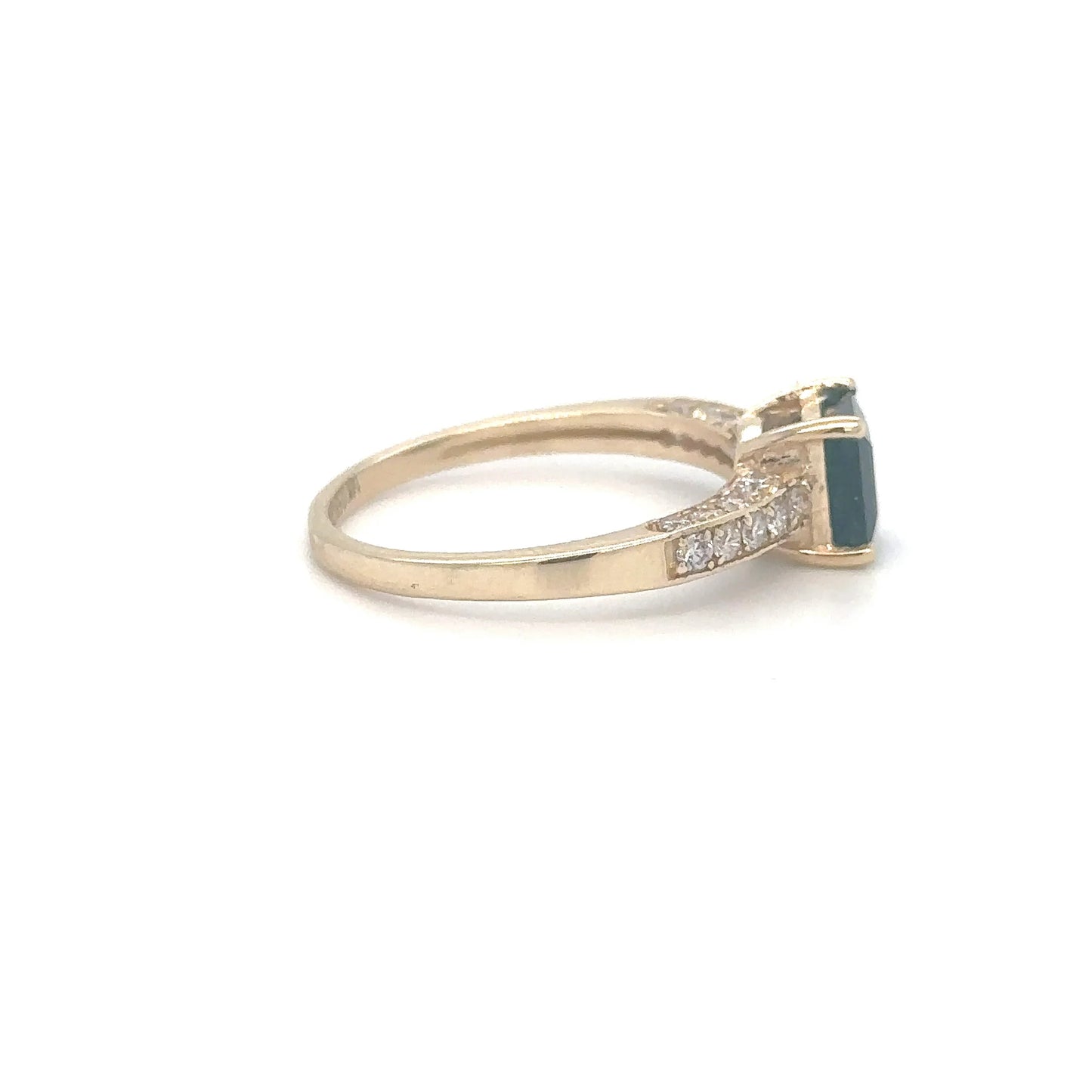14KT YELLOW GOLD EMERALD RING WITH DIAMONDS