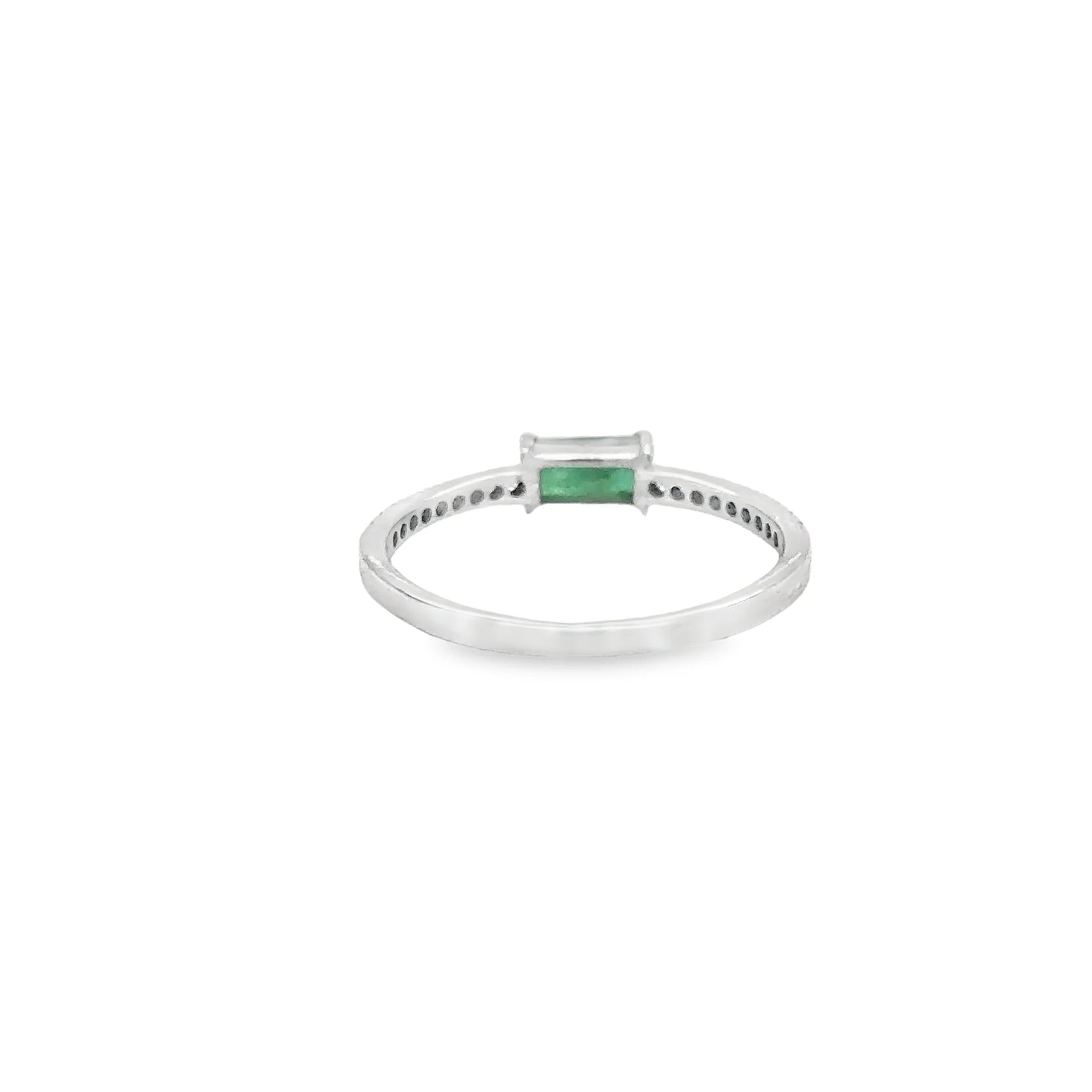 14KT WHITE GOLD EMERALD AND DIAMONDS RING