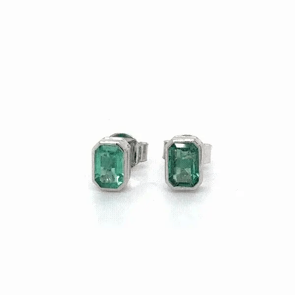 14KT WHITE GOLD EMERALD EARRING STUDS