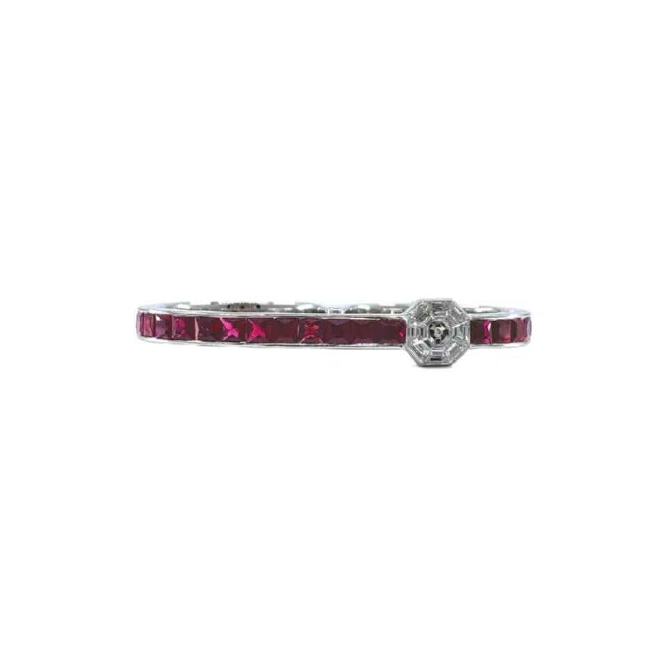 18KT WHITE GOLD RUBY AND DIAMOND RING