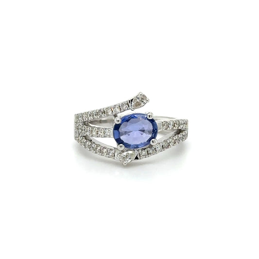 14KT WHITE GOLD SAPPHIRE AND DIAMOND RING