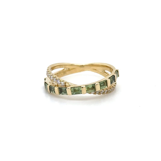 14KT YELLOW GOLD GREEN SAPPHIRE AND DIAMONDS RING